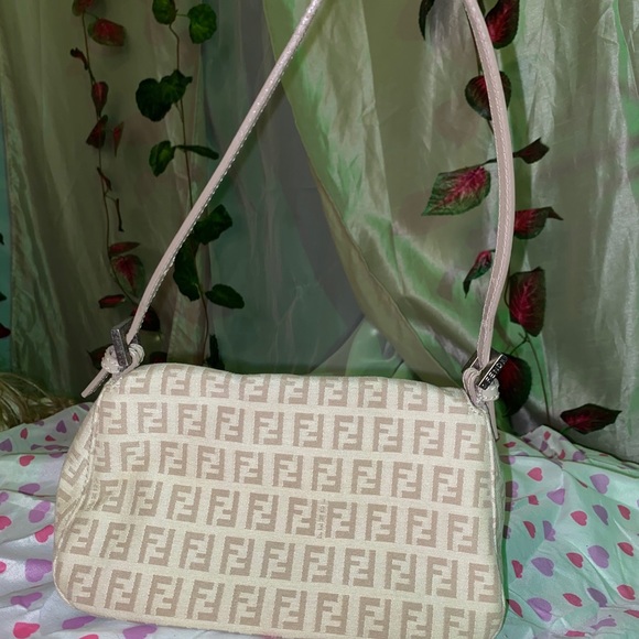 Sold - Picture 3 of 12